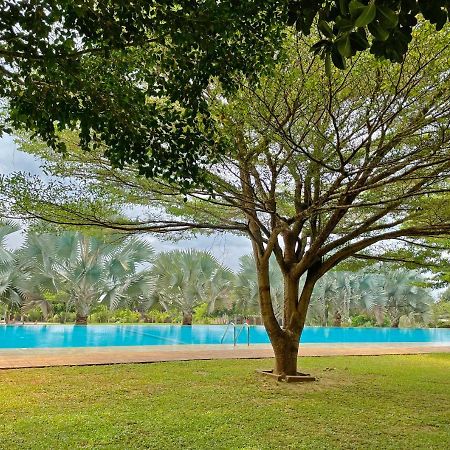 Birds Resort Hambantota Dış mekan fotoğraf